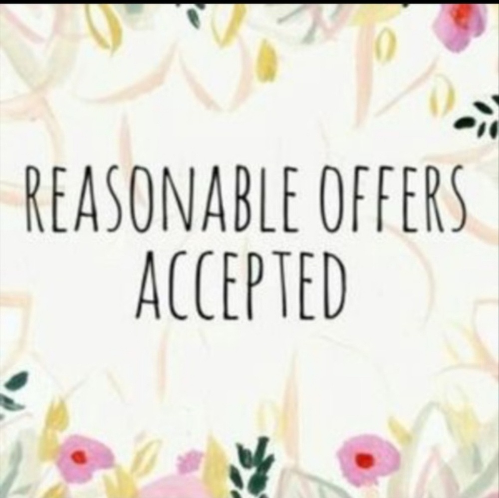 Free gift! When 3 or more items are purchased!!!